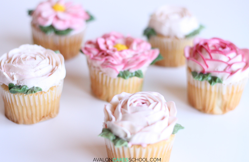 6 buttercream flower cupcakes