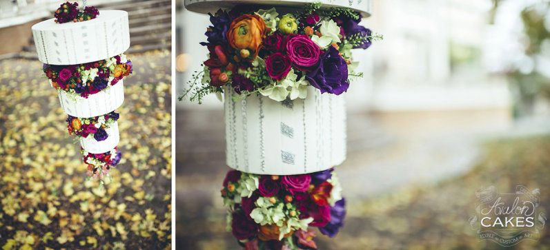 Hanging-Chandelier-Flower-Wedding-Cake41