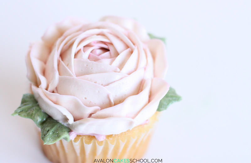 buttercream-flower-cupcakes-easy-how-to-make-video-tutorial-rose-peony-leaf-leaves-ranuculous